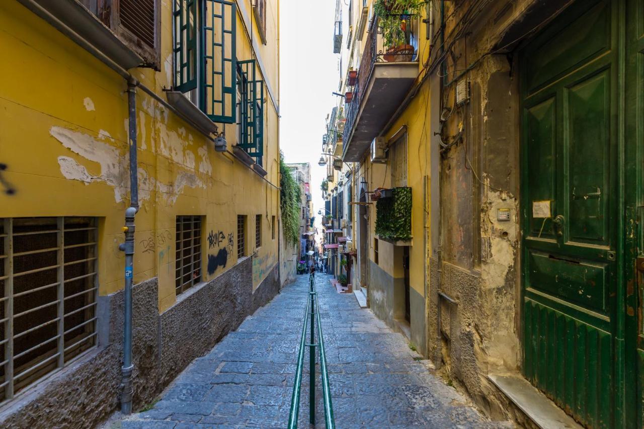 Appartamento A Montesanto By Wonderful Italy 나폴리 외부 사진